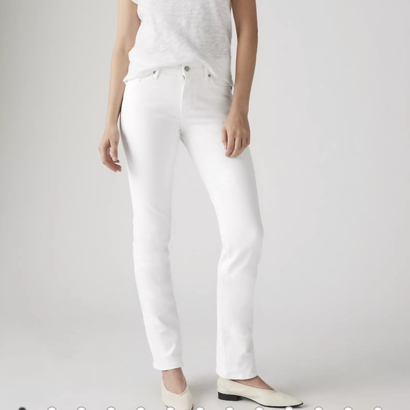 Levi's Denim - Levi’s White Classic Straight Fit Mid-Rise Jeans Waist 28